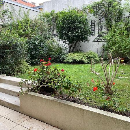 Un Jardin A Paris Dans Le 15 Ieme Apartment Exterior photo